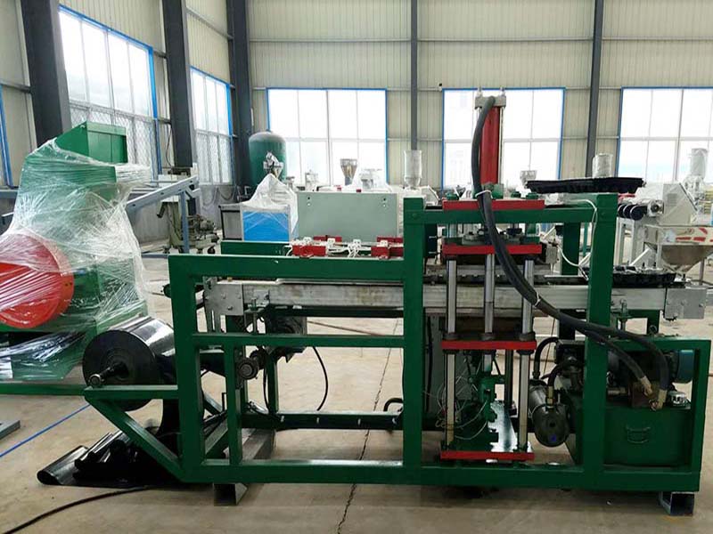 ZK-300/400半自動(dòng)育苗盤(pán)成型機(jī)
